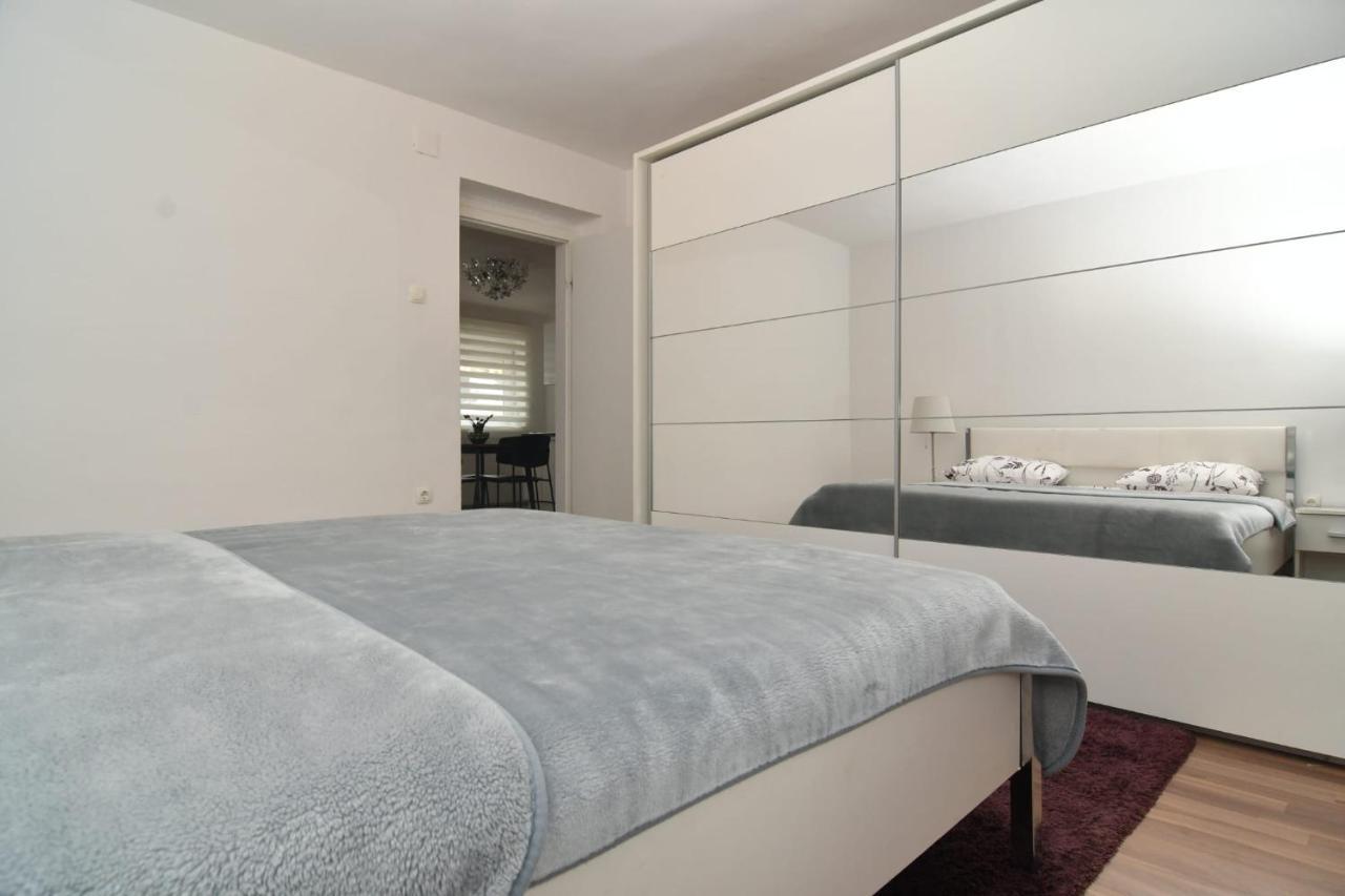 Apartman Gluic Синь Экстерьер фото